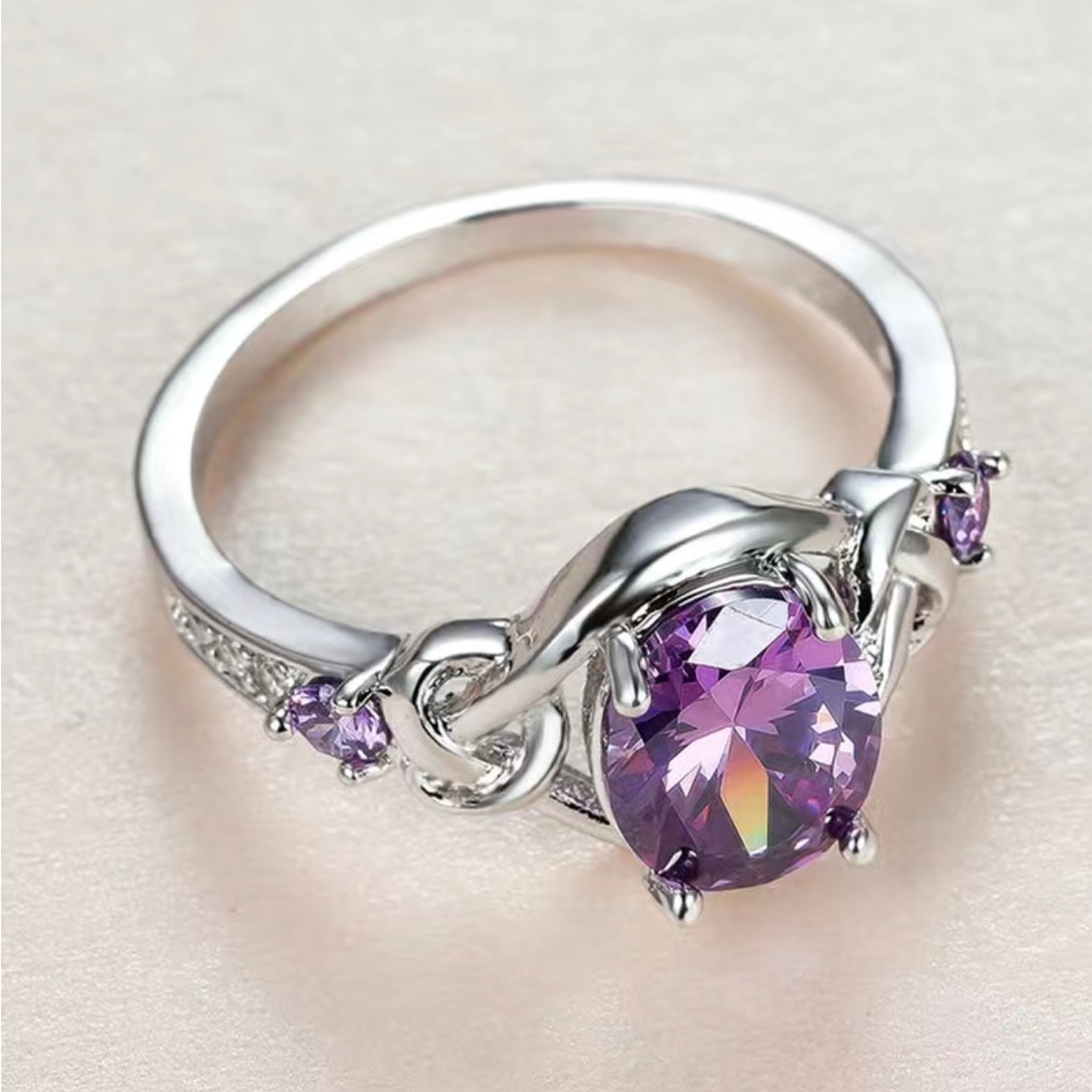 Oval Cut Purple Zircon Ring. Size 8